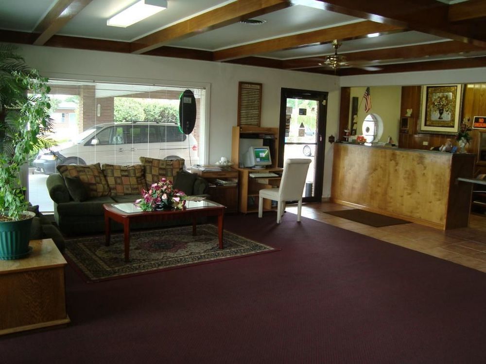 Town House Motel Тупело Интериор снимка